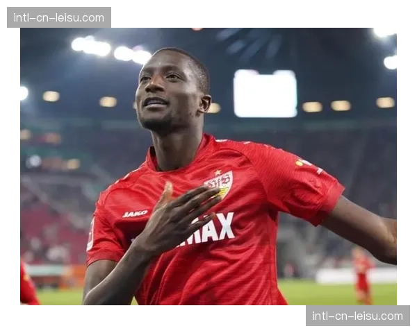 伤病更新：斯图加特前锋吉拉西预计将因脚踝伤势缺阵四周