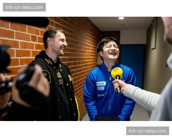 独家专访转播导演：揭秘一场德甲电视转播背后的制作团队与成本构成