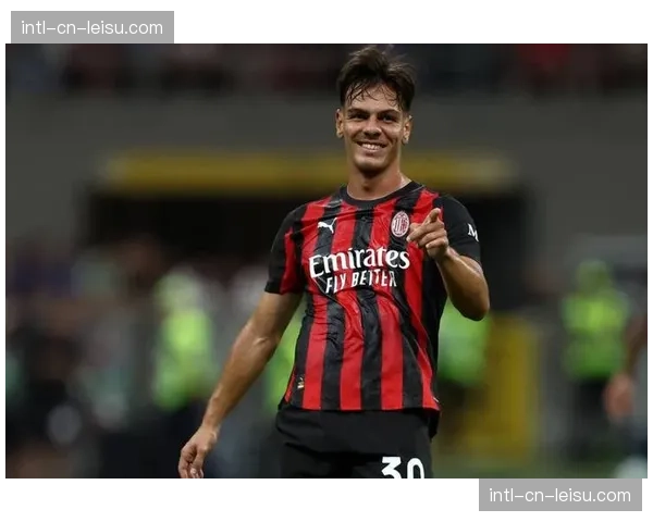 赛前发布会：AC米兰主帅强调对阵罗马需控制中场节奏