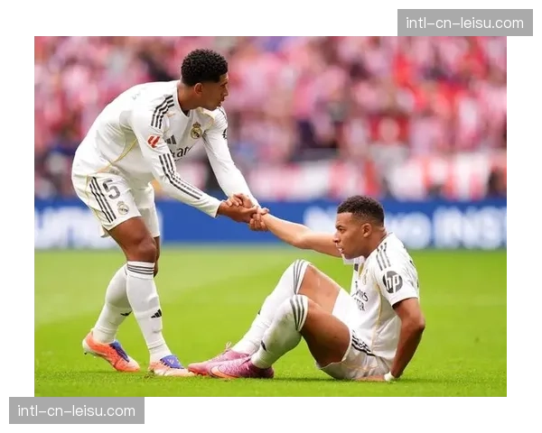 曼城客场2-2战平皇家马德里，四分之一决赛首回合陷入僵局