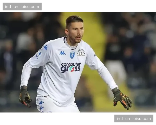 国米锁定维卡里奥，提供350万欧年薪4年合同